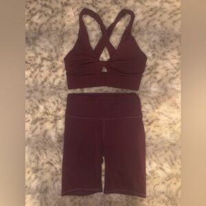 Fabletics Set - Sports Bra & Biker Shorts